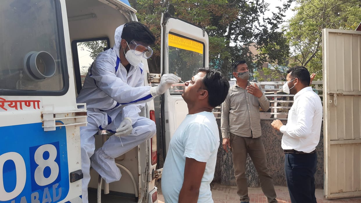 Second dose of vaccine given to 109 people including SP