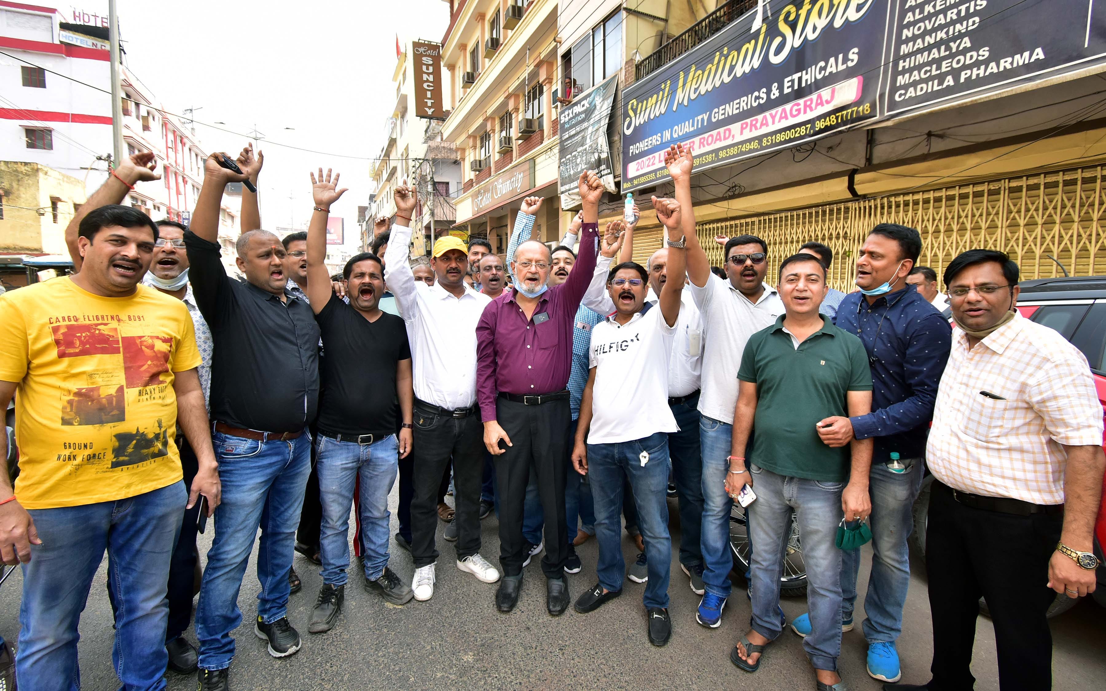 Prayagraj united on the question of identity, the effect of the bandh
