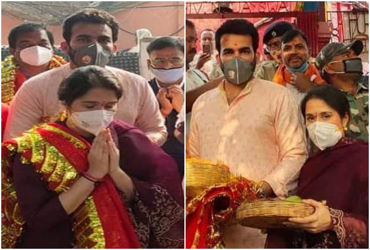 Former Indian bowler Zaheer Khan along with wife Sagarika ghatge visited Rajrappa temple in Jharkhand