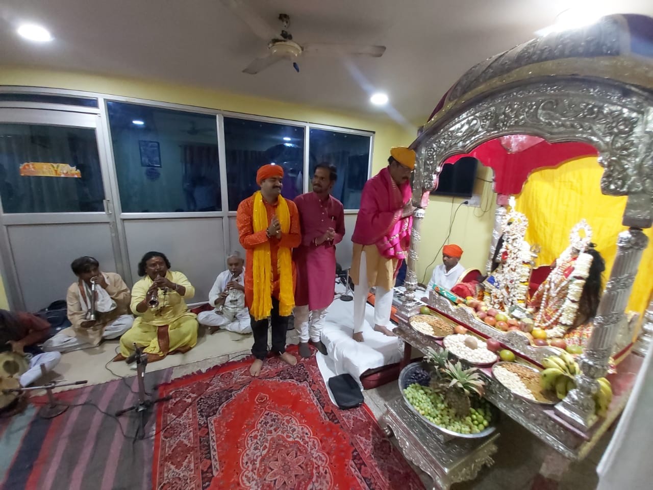 Lord Shiva procession held in Varanasi with enthusiasm