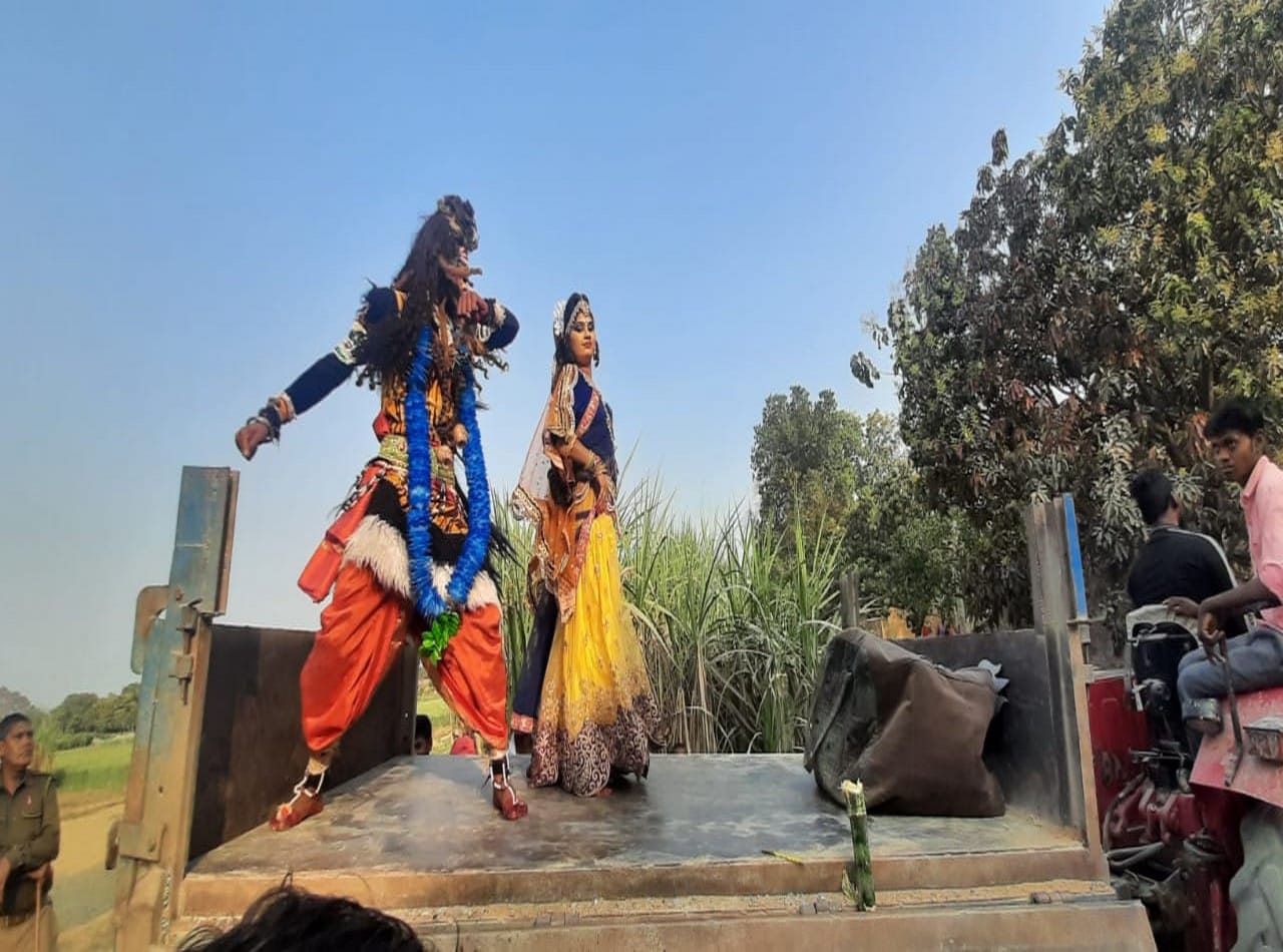 Lord Shiva procession held in Varanasi with enthusiasm