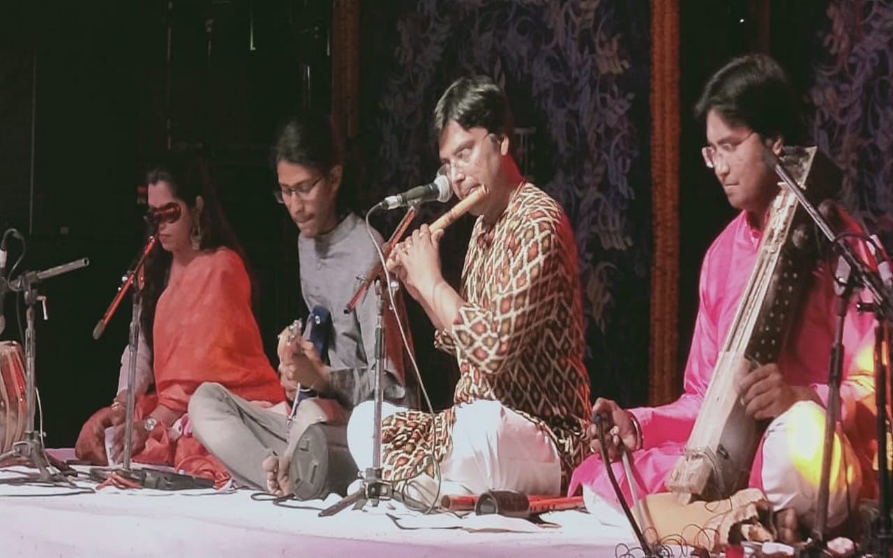Tradition of marriage of Kashi Vishwanath and mother Parvati played at Mahanta residence on Mahashivratri