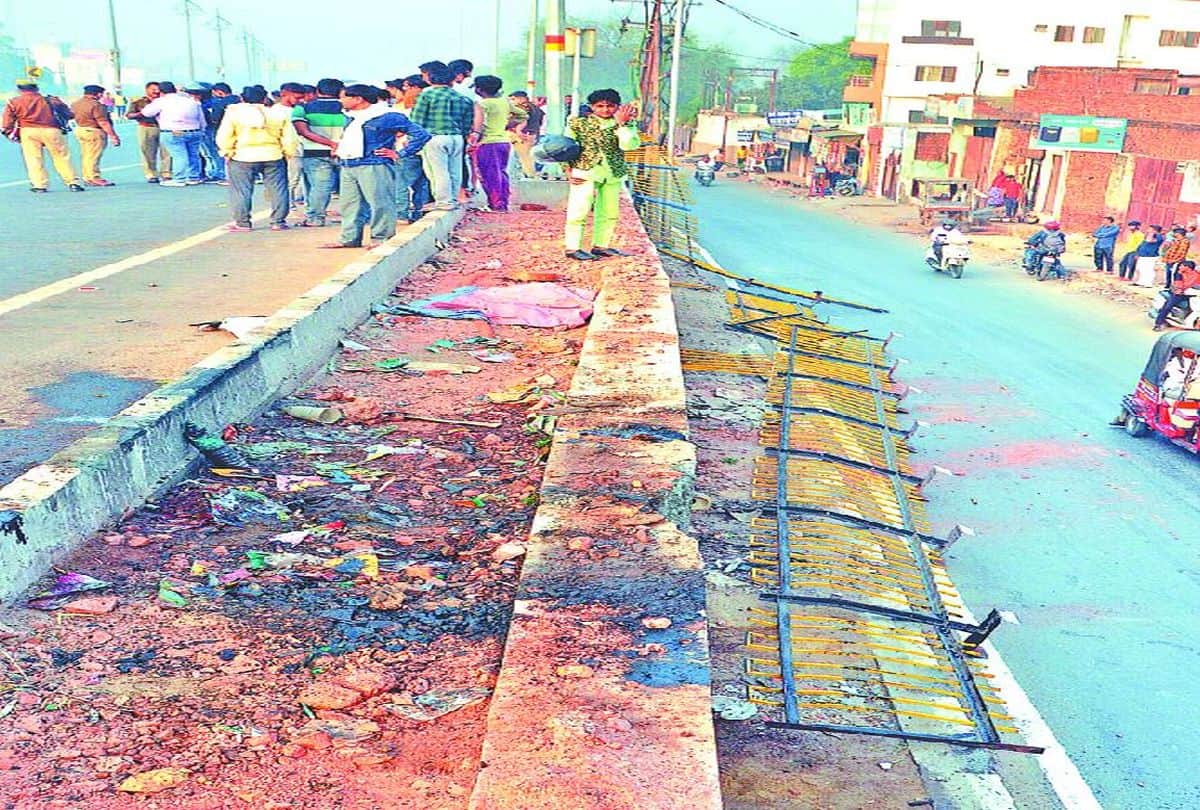 Horrific Accident Spot Of Agra Delhi National Highway