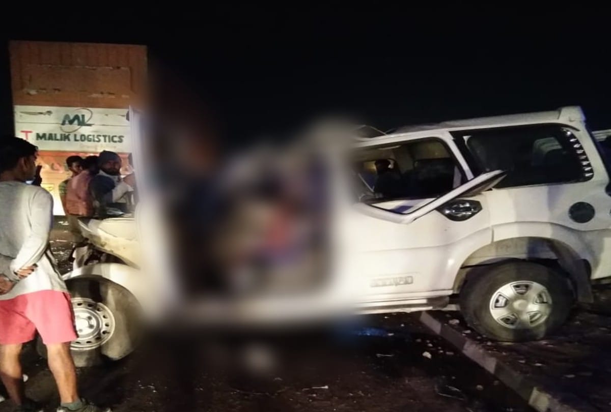 agra accident news: three young man nine dead bodies took to bihar from agra