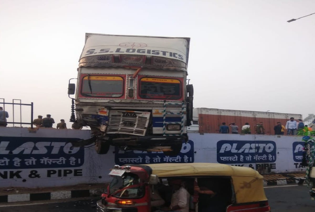 Horrific Accident At Agra National Highway Nine Died Story Told By Victim