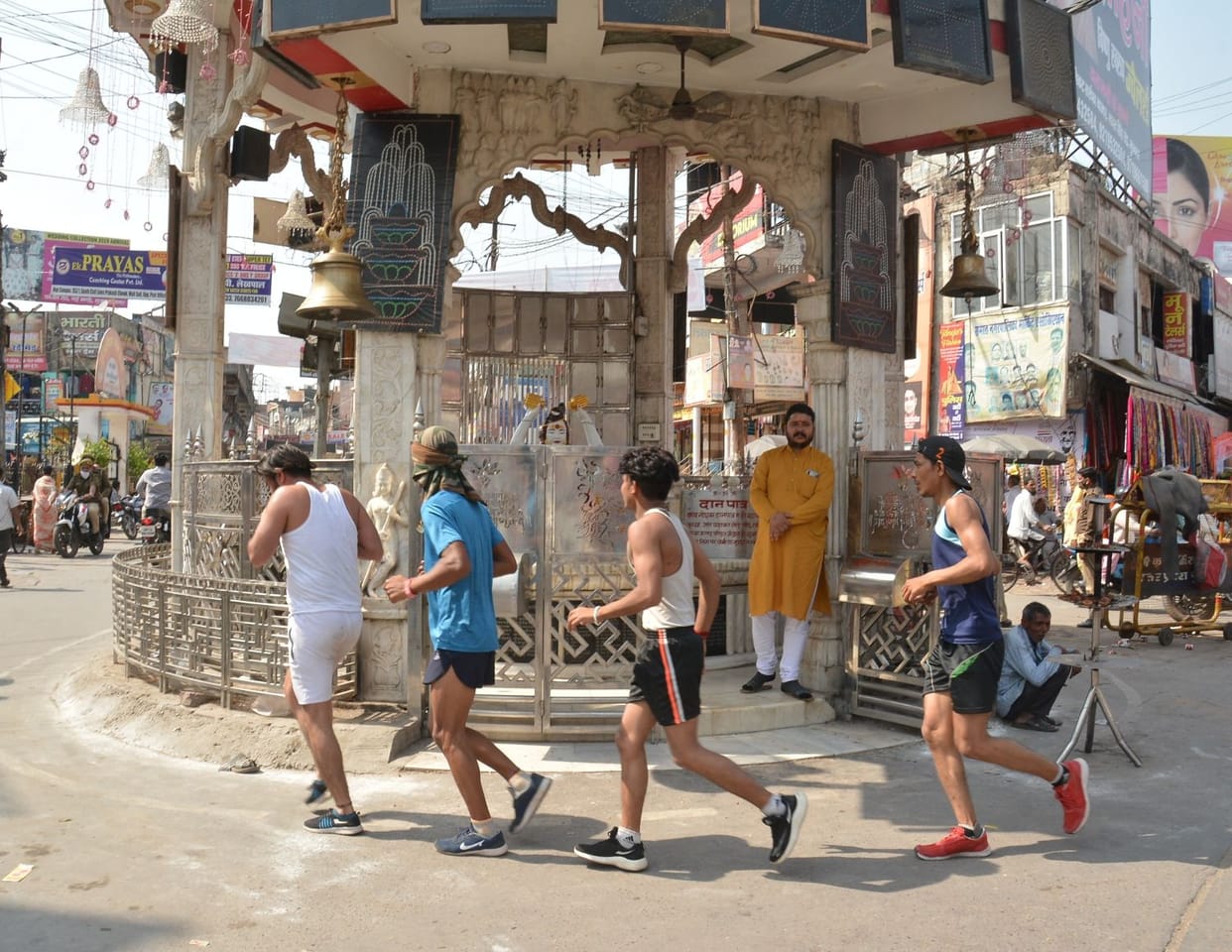 Dak kavad ki dhoom