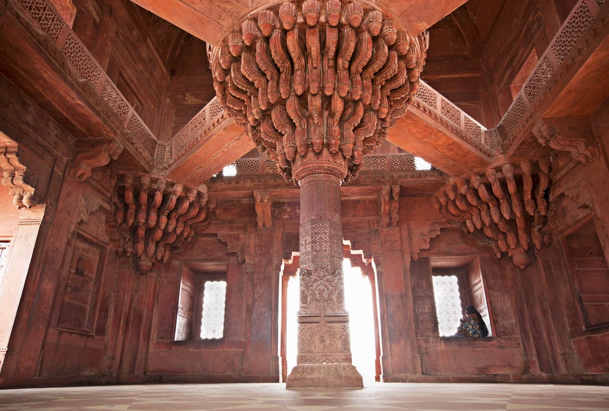 You can visit these places in Agra