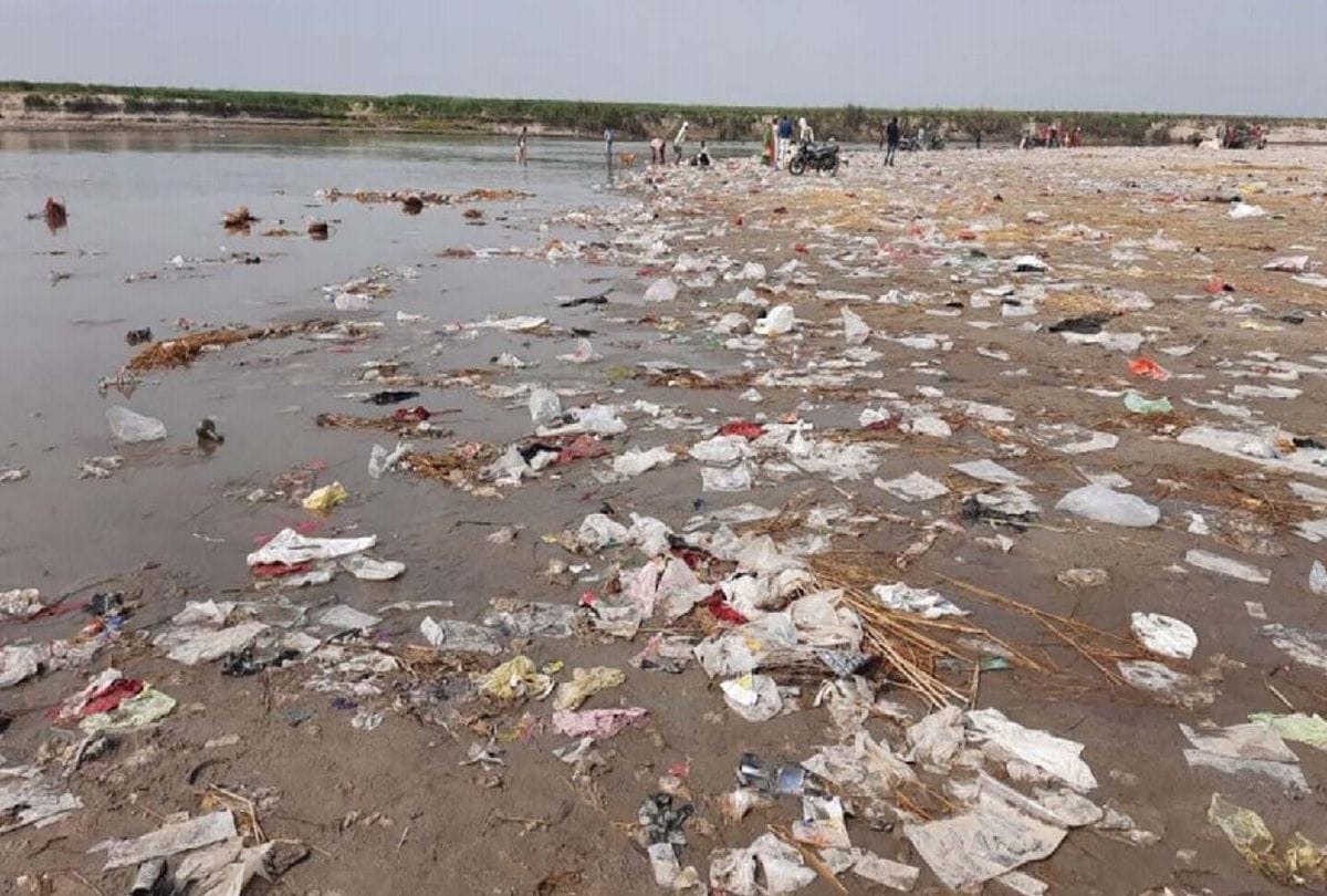 Ganga Ghat Not Clean After Kawar Mela In Soron Ji