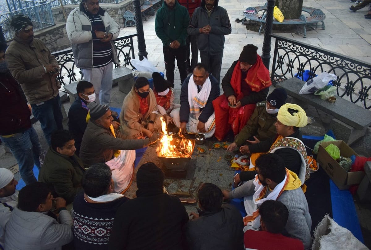 Herath festival of Kashmiri Pandits is called Mahashivratri in Shankaracharya Temple Srinagar