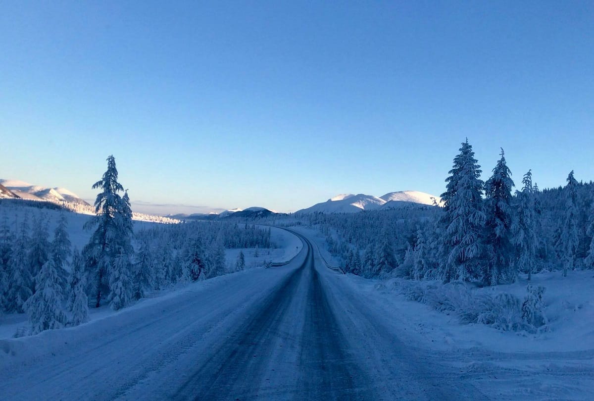 interesting story of kolyma highway construction which known as road of bones