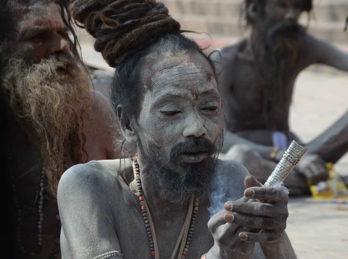 haridwar kumbh 2021: holi connection with kumbh saints