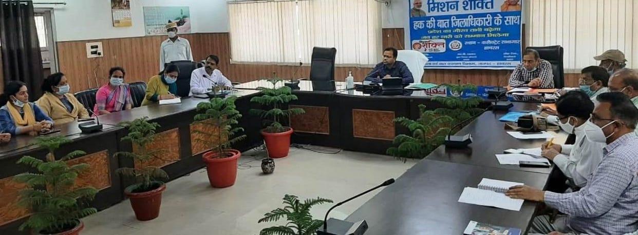 Hathras: Students with less facility get more success: DM