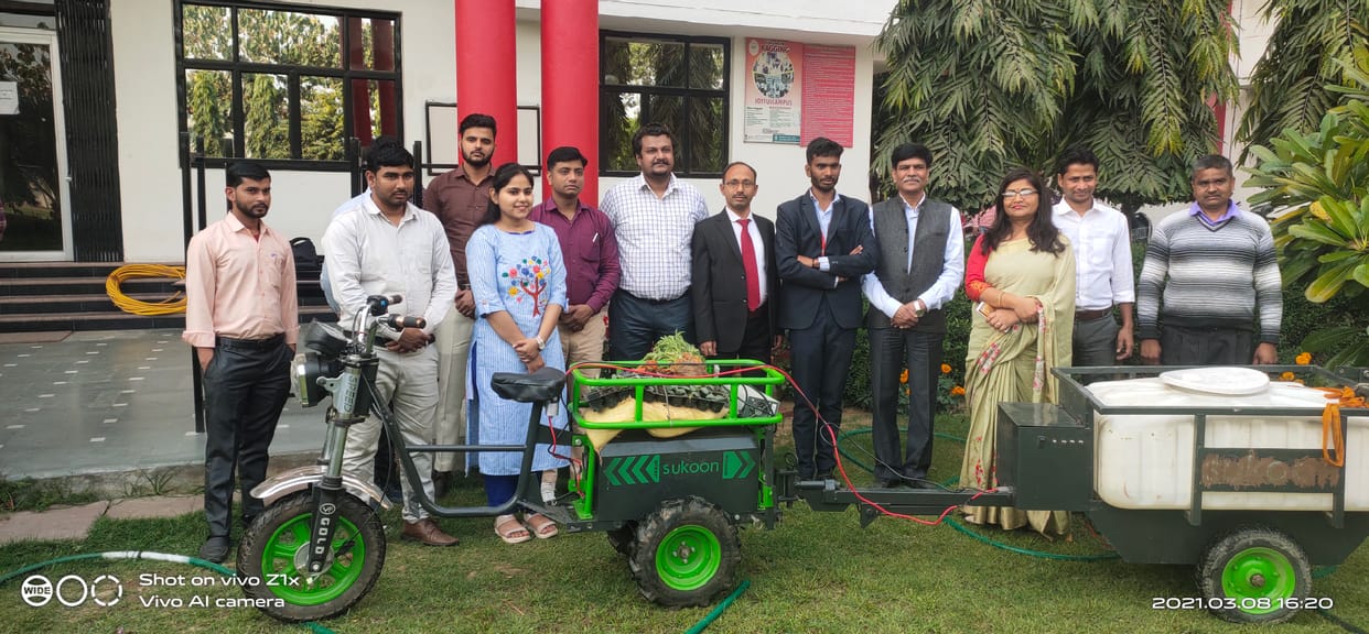 A student of Shri Ram College made a new agricultural machine