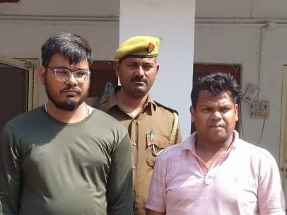 Two more arrested for allegedly converting rupees into dollars