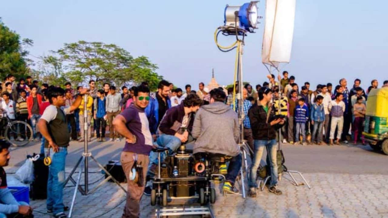 Film And TV Workers Will Get Cheap Houses Near Mumbai And Construction Starts On Mahashivratri Ocassion