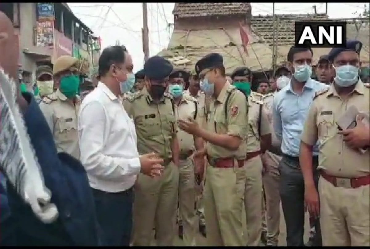 Bengal Elections 2021: TMC and BJP workers clash and protest in nandigram after Mamata Banerjee injury