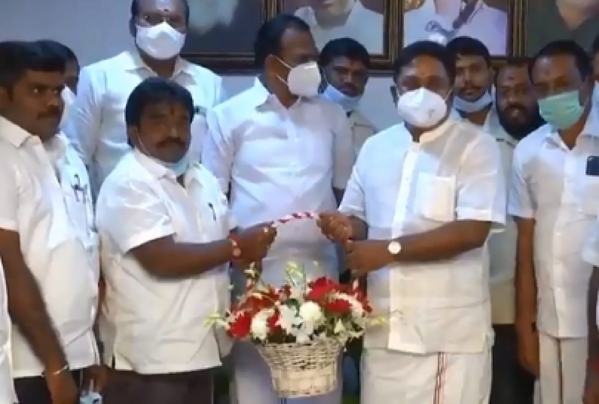 Tamil Nadu elections: AIADMK Sitting MLA Rajavarman joins TTV Dhinakaran AMMK ahead of assembly polls