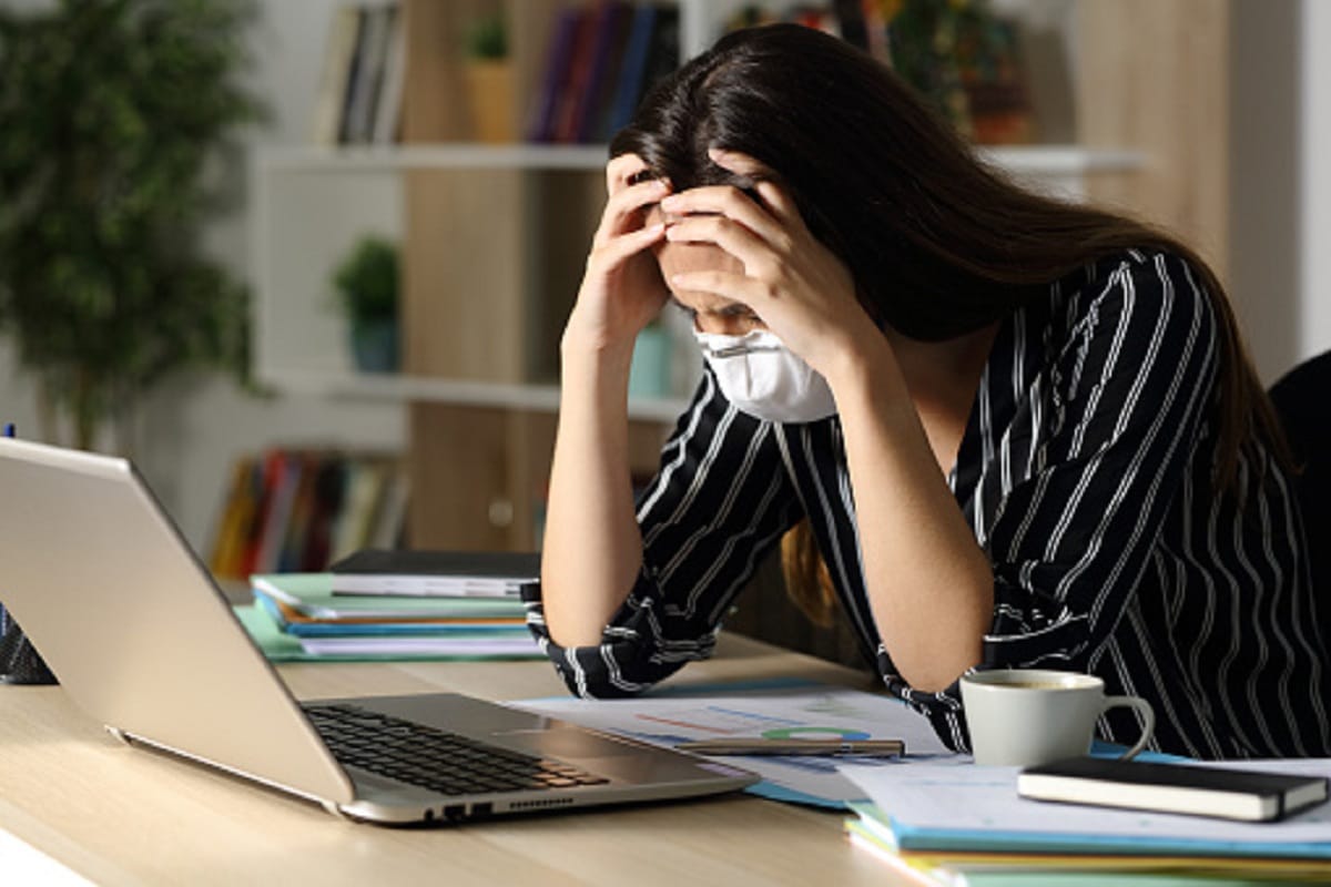 Women dreaming of becoming self reliant entrepreneurs and paying attention to their health