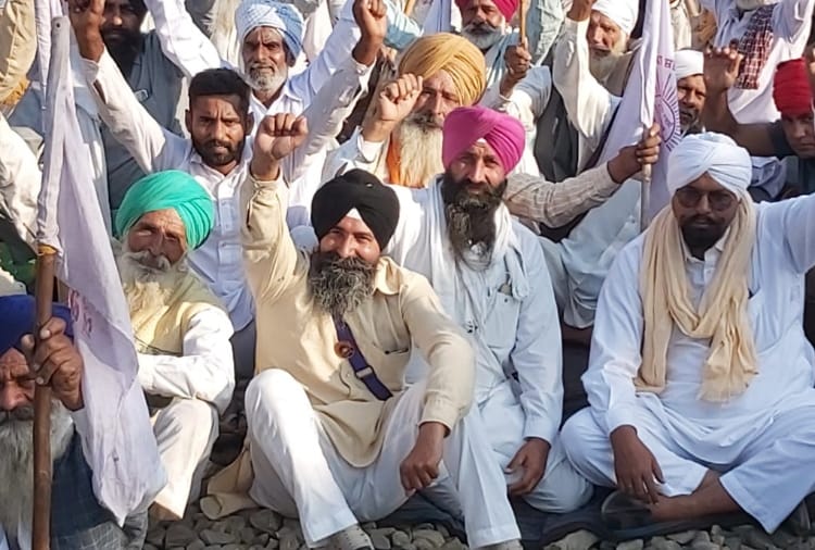 Kisan mazdoor sangharsh committee withdraw protest from rail track in Punjab
