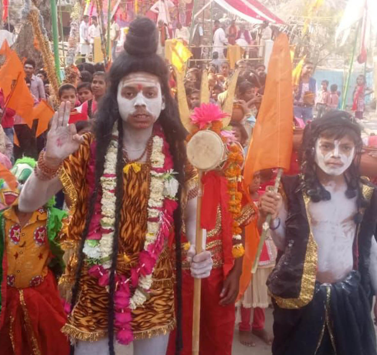 Sweet Pongal,road,temple,dj,sant gadge
