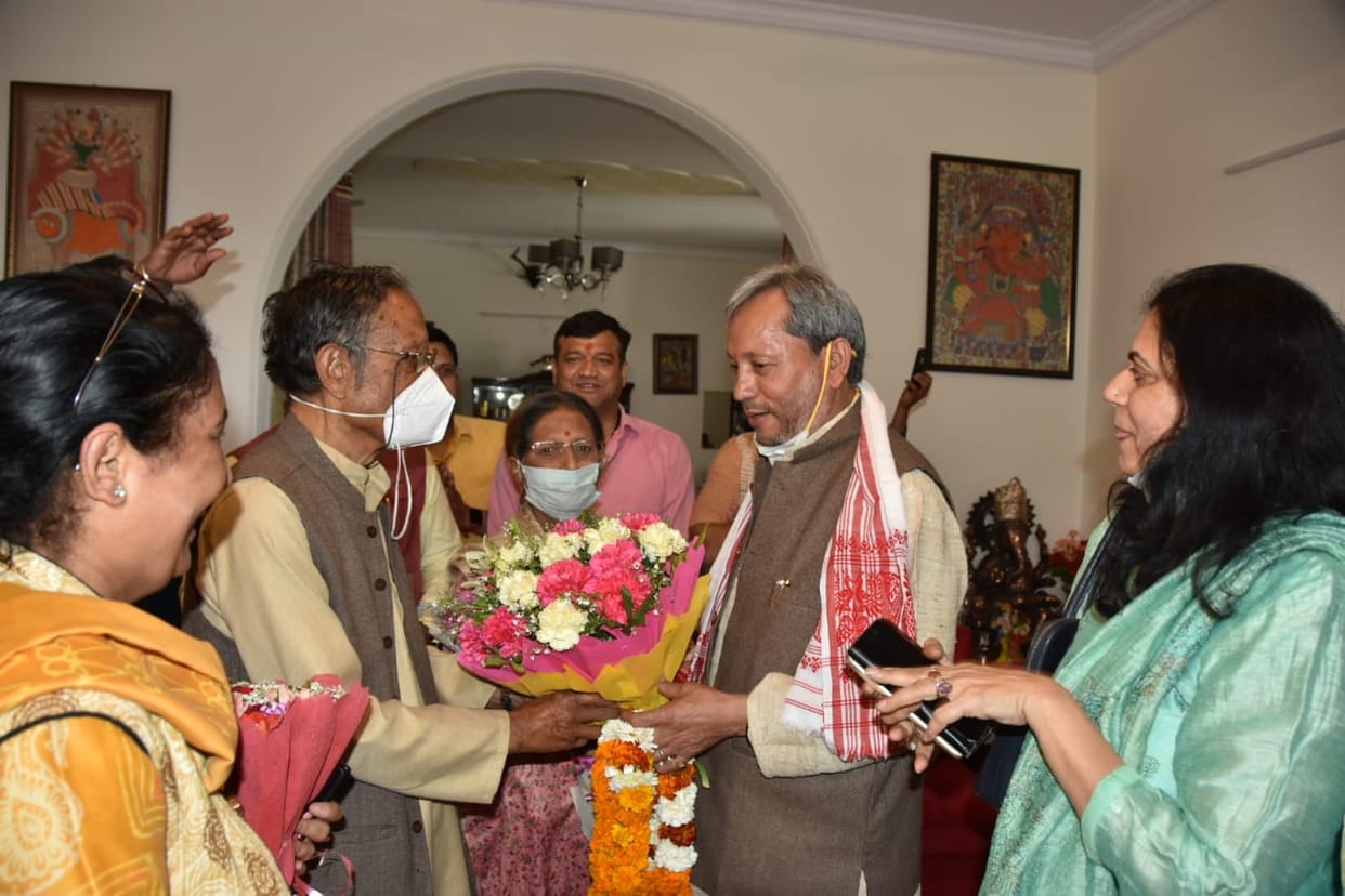 Uttarakhand Politics News: new cm tirath singh rawat meet with bc khanduri