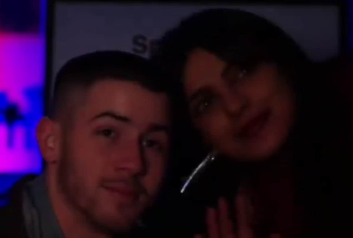 Priyanka chopra kissed nick jonas during his music video launch
