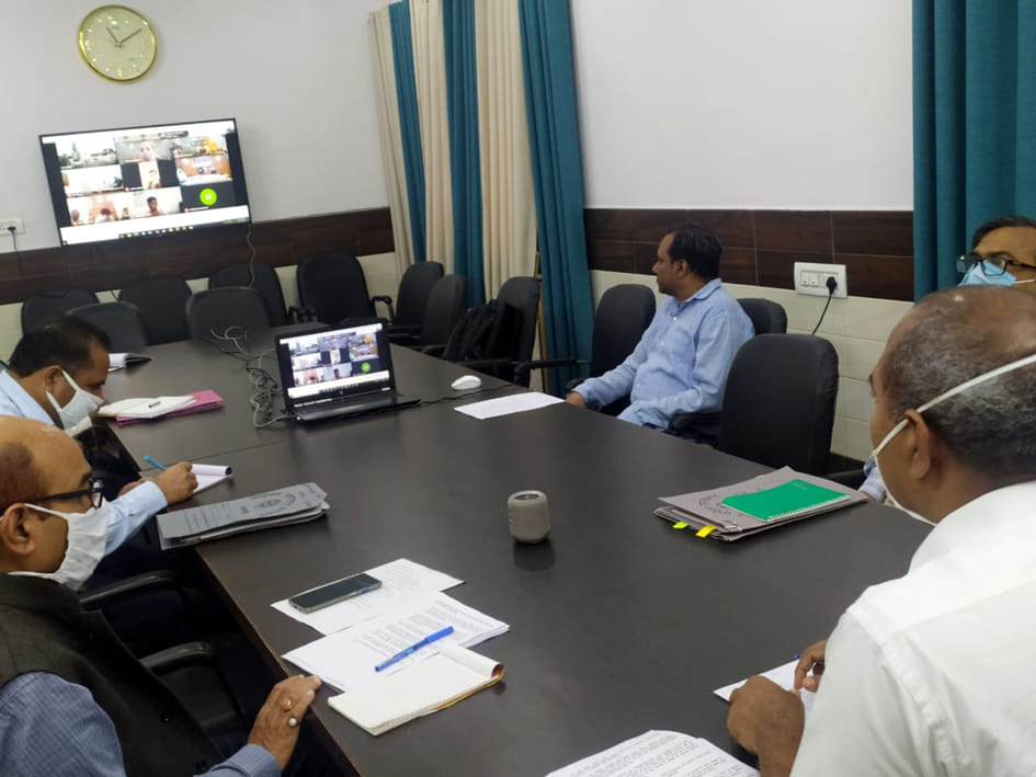 Do not allow construction of religious places along the roads: Mandalayukta