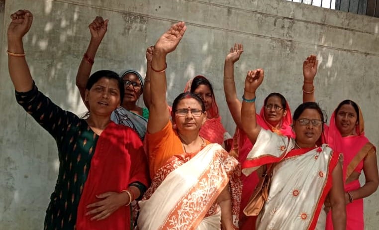 Anganwadi workers sought state employee status