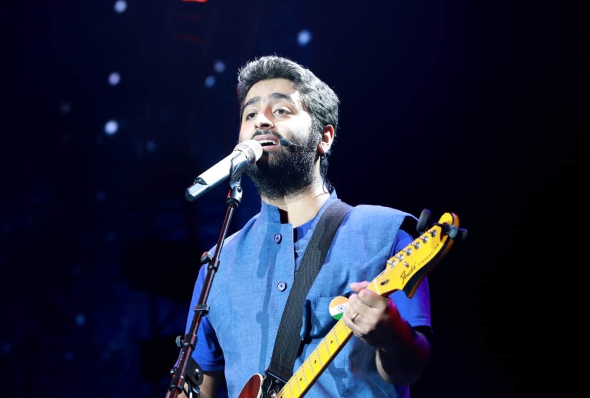Arijit Singh Mother Hospitalised In Kolkata She Needs A Negative Blood Donors