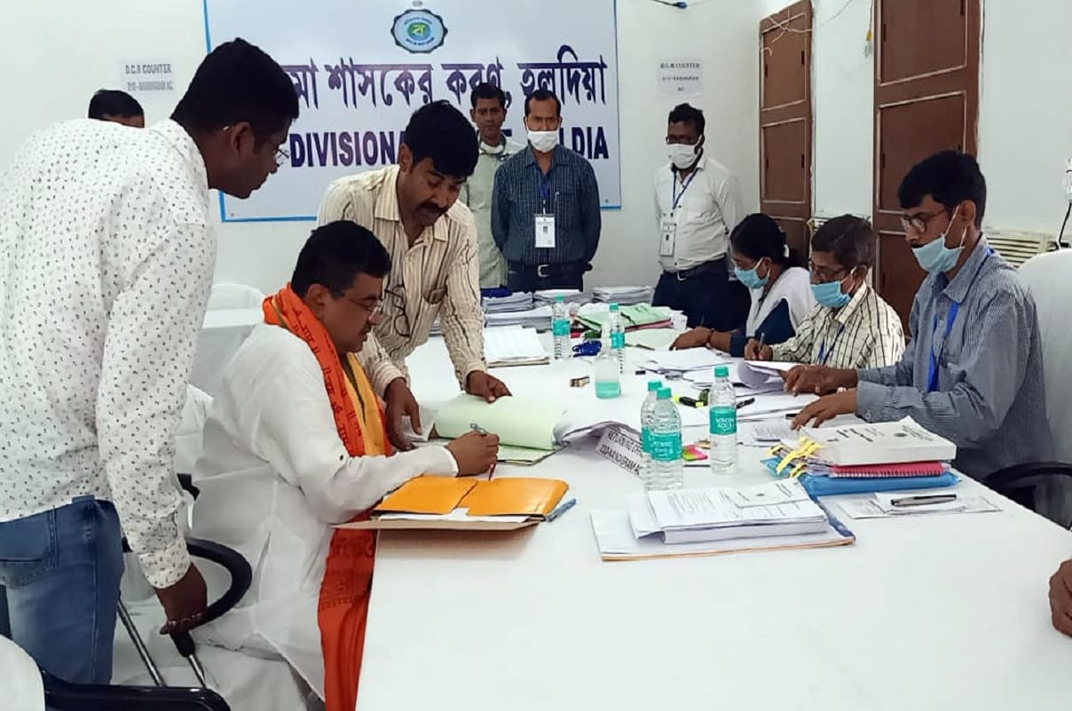 West Bengal Assembly Election 2021 BJP leader Suvendu filed nomination from Nandigram will give competition to CM Mamata