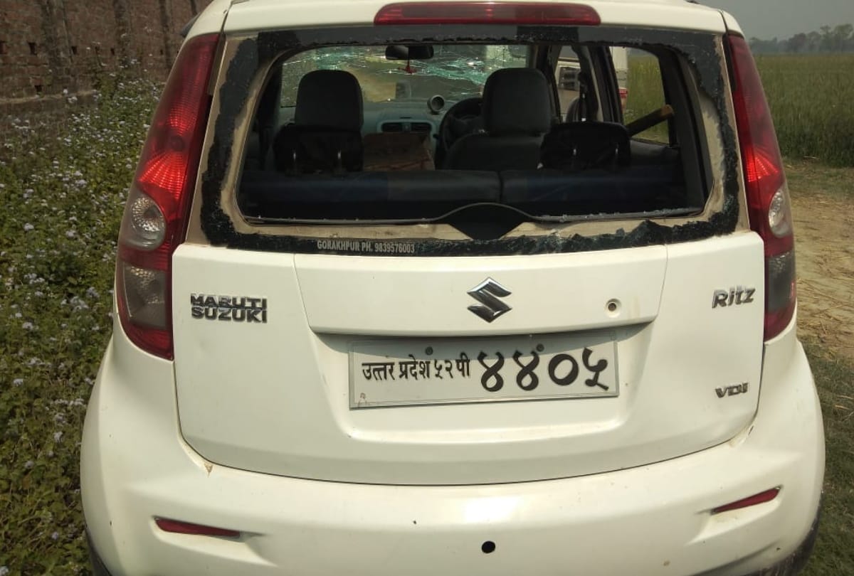 Conflict between administration and villagers reached to build tank in Deoria