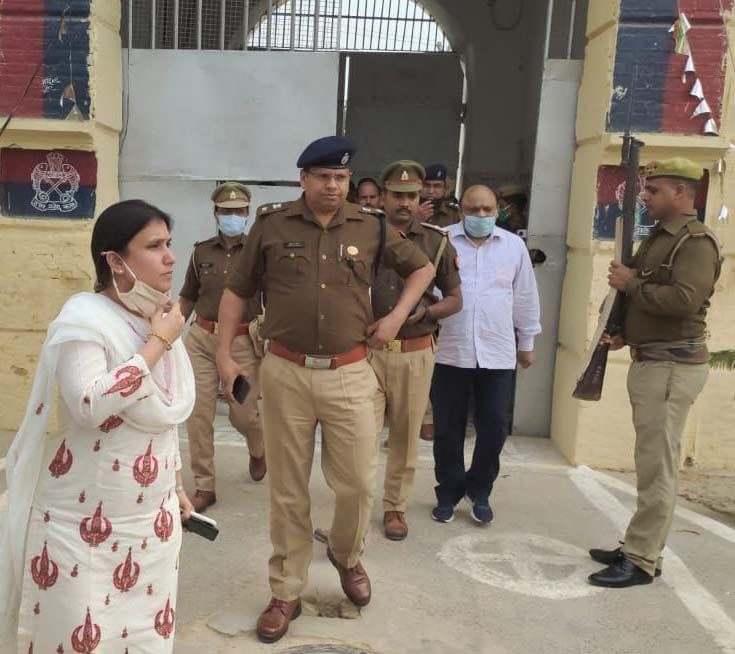 DM and SP inspected the prison