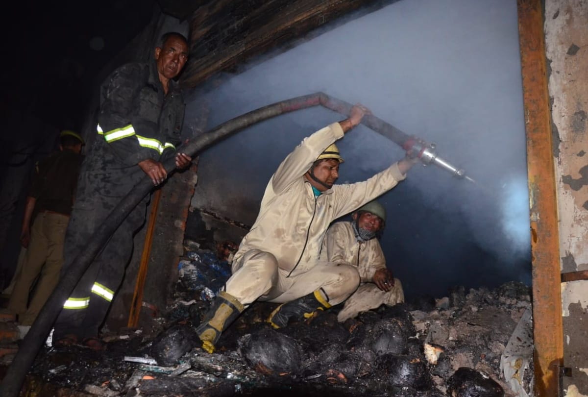 Fire break out in private hospital at Bhavnagar Gujarat