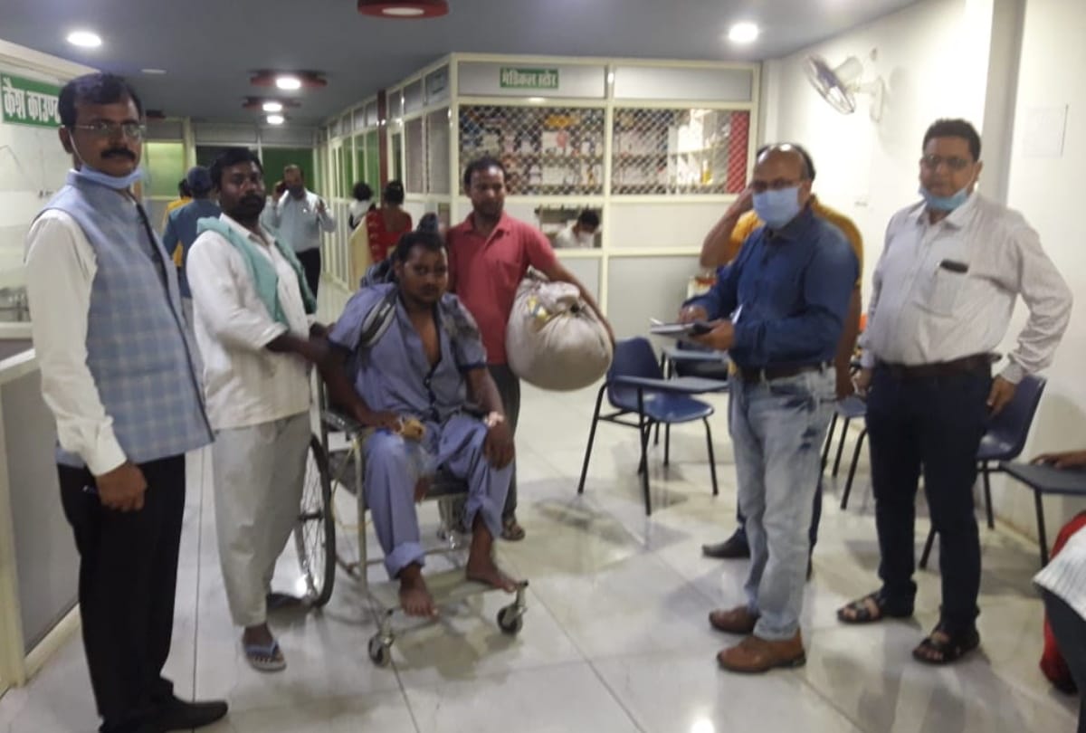 administration raided New Lotus Hospital in Gorakhpur