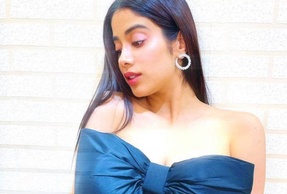 If you want to go on a date with your partner you can take these special tips from Janhvi Kapoor