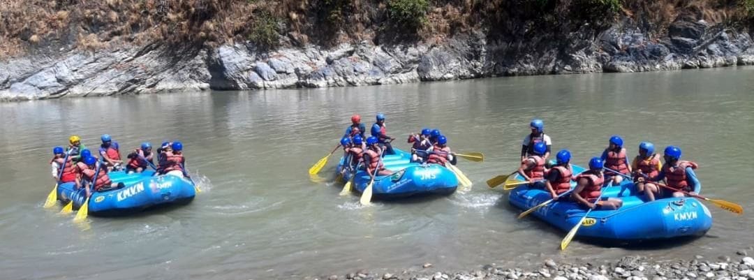 River rafting by students