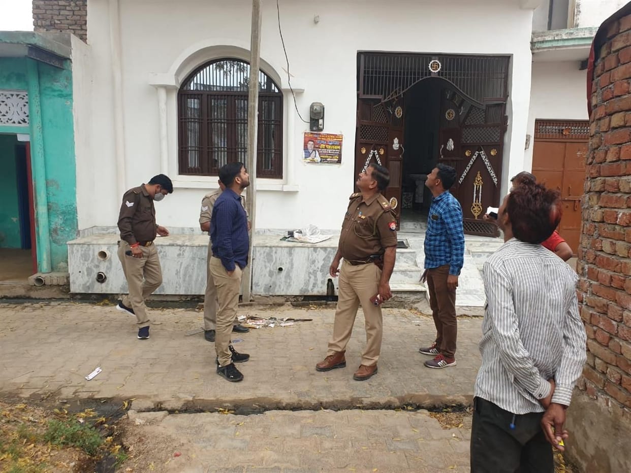 Hathras: Electrical vigilance raids in Salempur, recommendation to file a report against 14 people