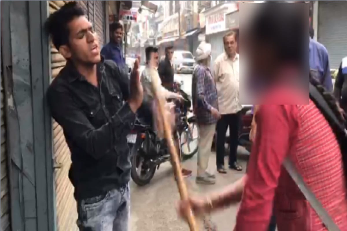 The girls students have beaten up with police baton to two youths after molesting in Meerut city