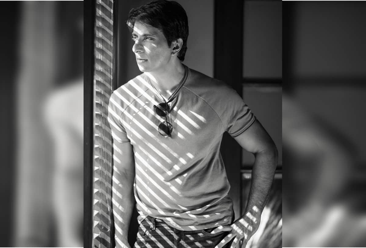 bollywood actor sonu sood latest tweet said god dwells in character not in picture
