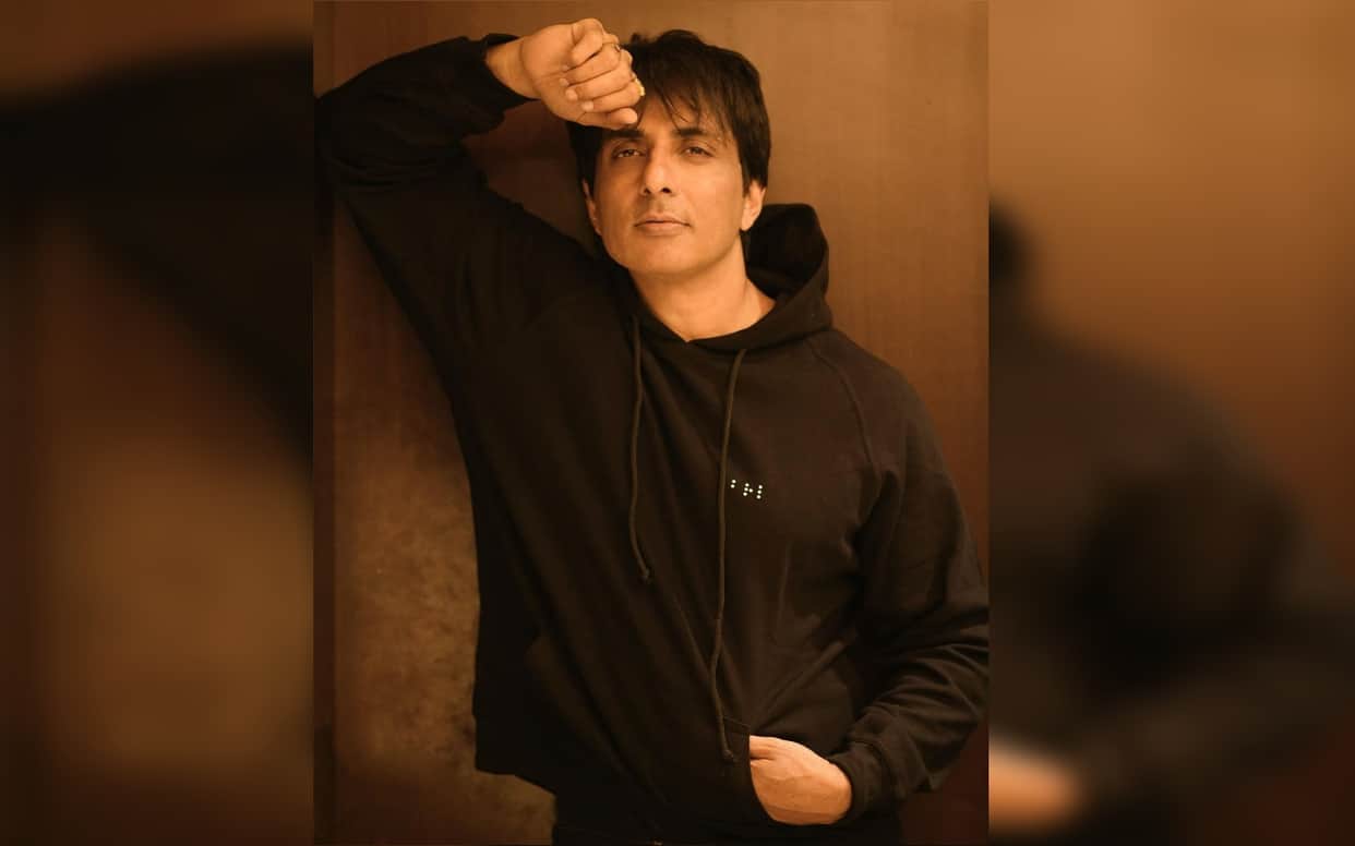 Actor Sonu Sood Evaded Tax Of Over 20 Crore says income tax department
