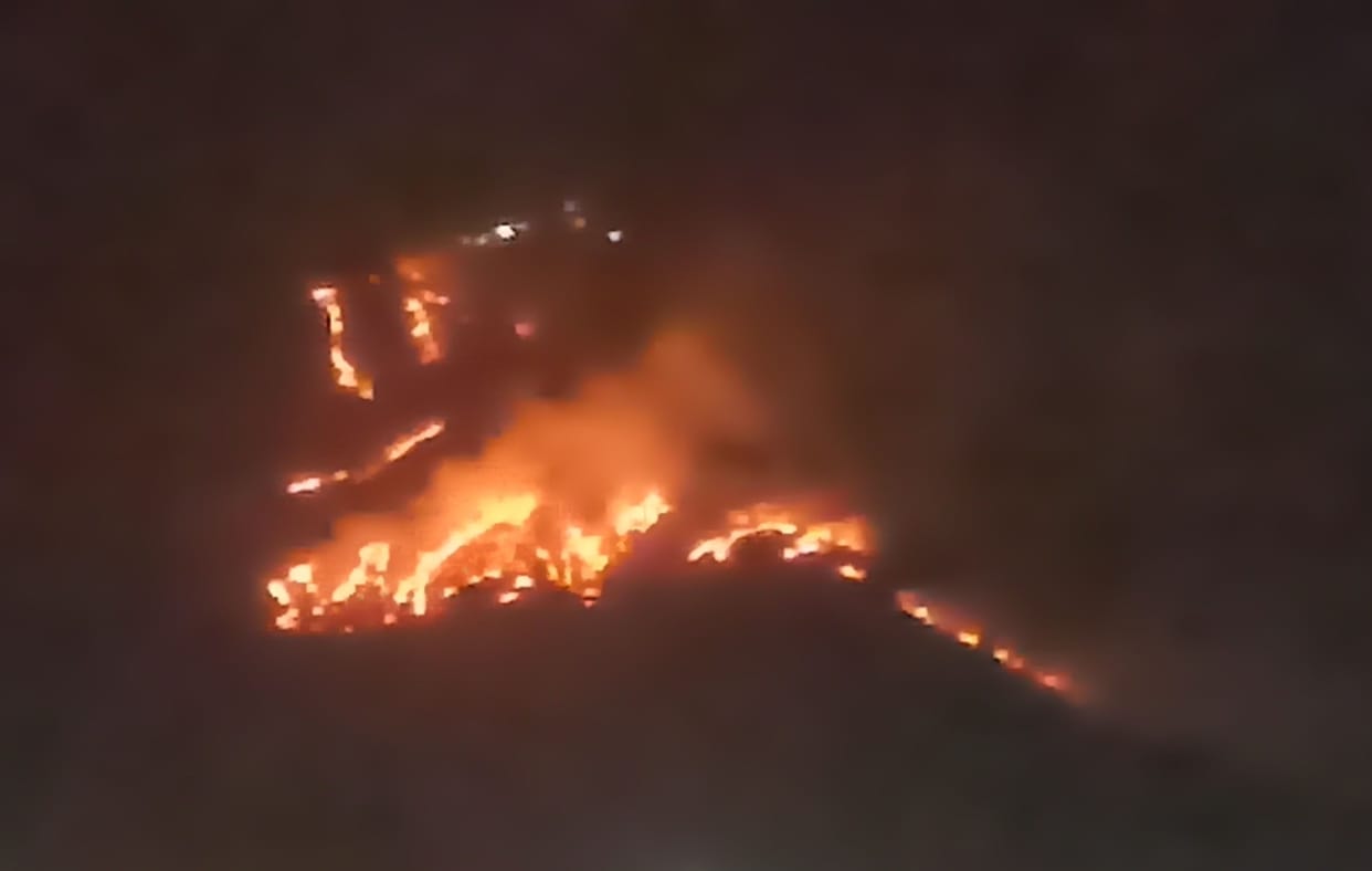 heavy Fire broke out in a Cloth factory in Okhla phase one