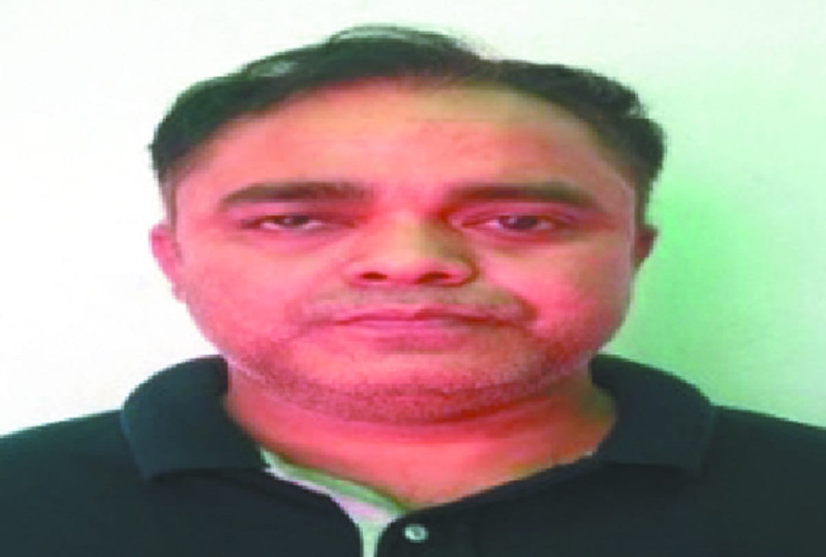 Delhi News : Ex-HDFC Bank official arrested for fraud 