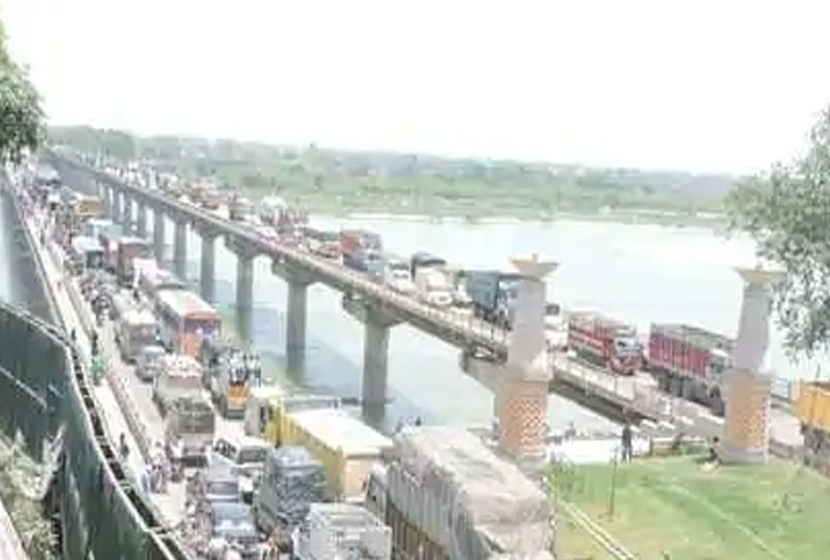 Jajmau old Ganga bridge closed, route diversion