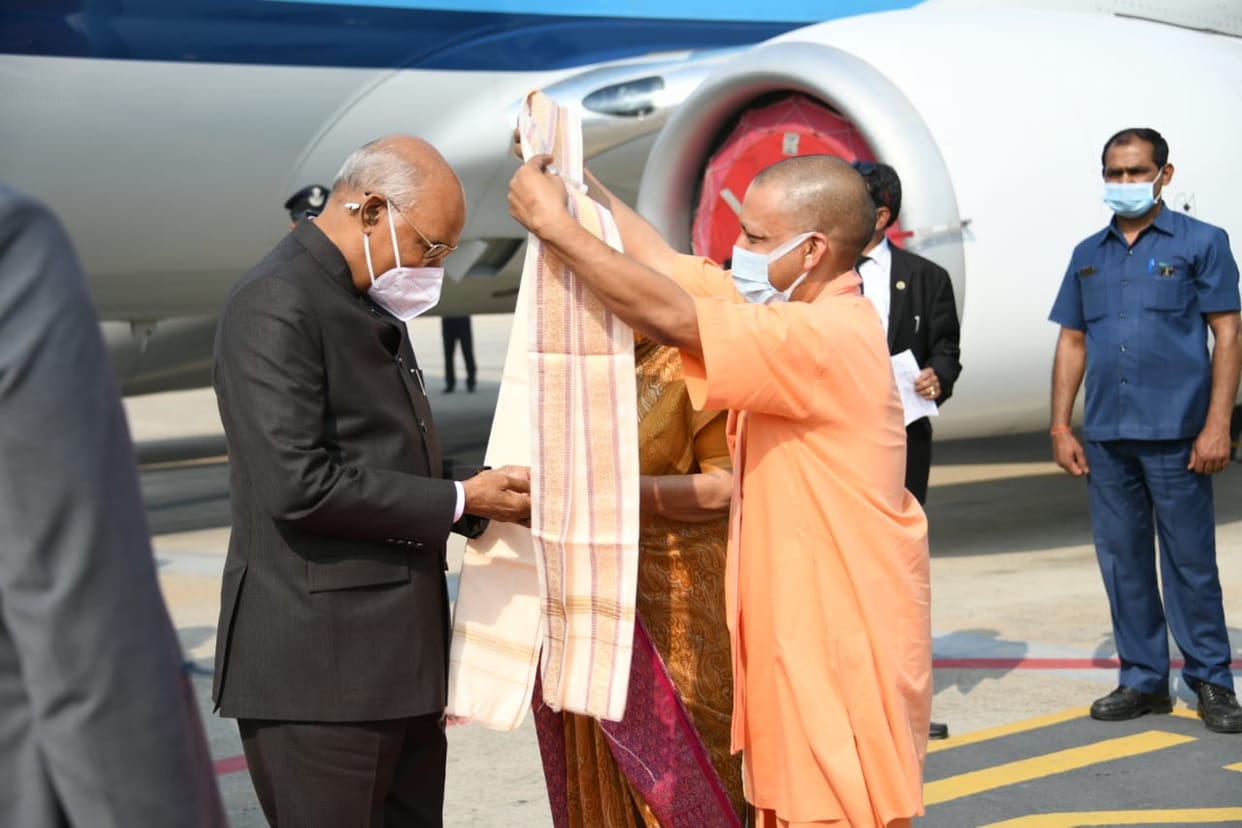 President's visit to Varanasi: Laxity seen at Babatpur Airport during arrival
