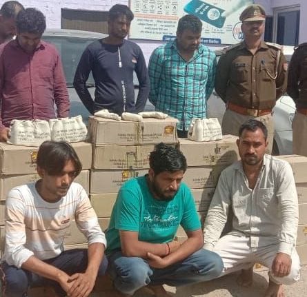 Aligarh: Tappal police arrested eight liquor smugglers in encounter