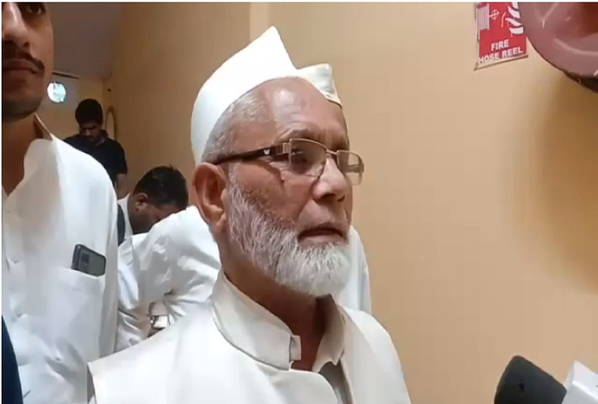 who beheads Wasim Rizvi head will get 11 lakhs bar assosiation president amirul hasan jafri controversial statement