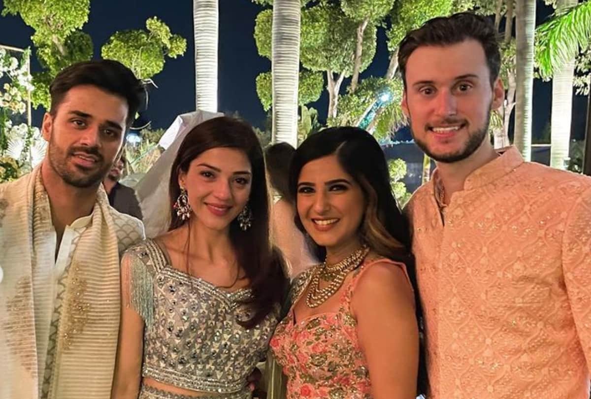 mehreen pirzada and bhavya bishnoi engagement ceremony photos