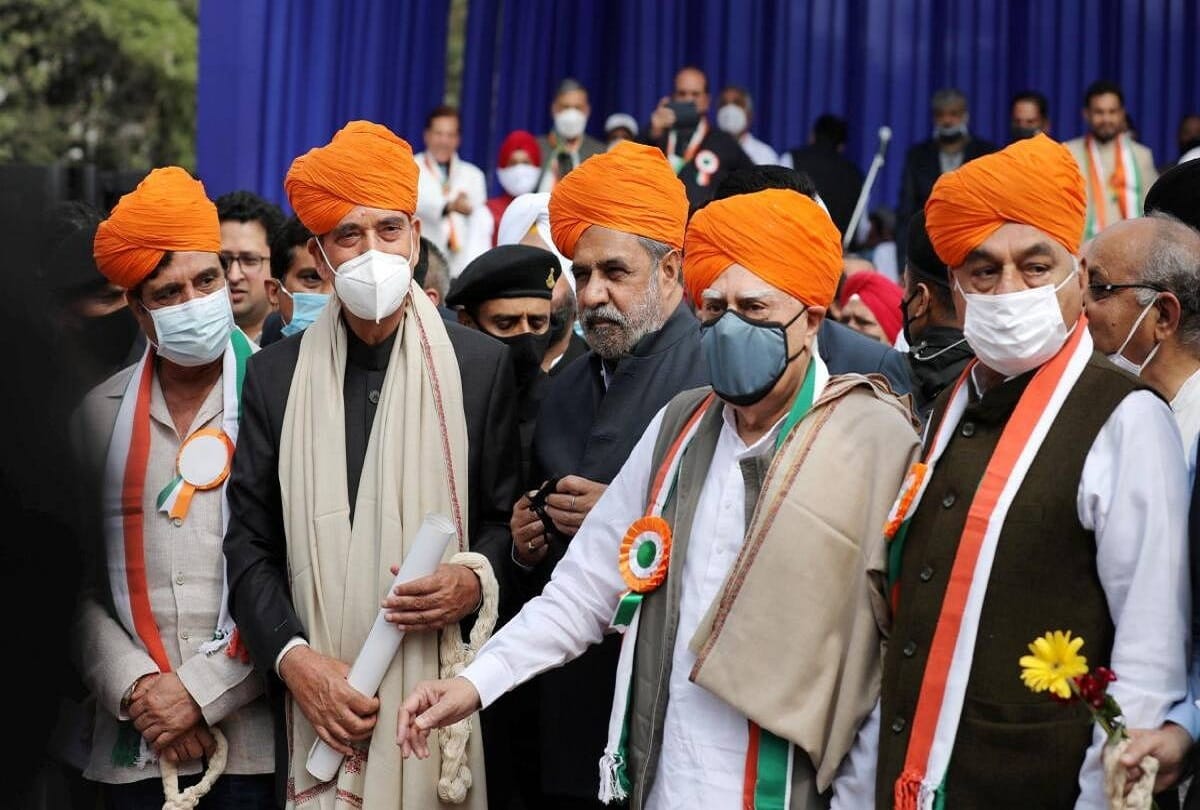 G 23 s Ghulam Nabi Azad Anand Sharma Manish Tewari not on star campaigners list