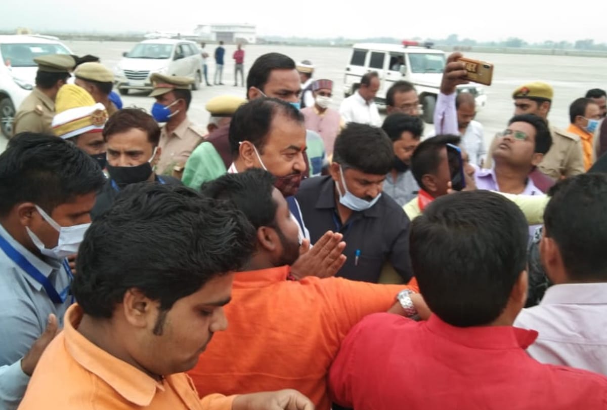 Deputy CM Keshav Prasad Maurya reached Kushinagar