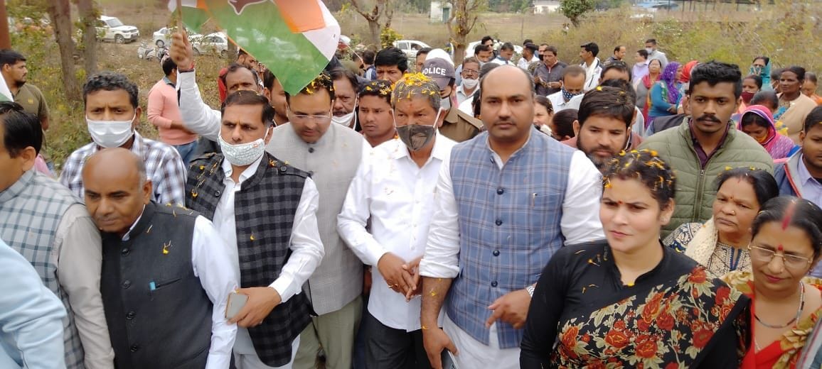 BJP is misleading by bringing different faces: Harish Rawat